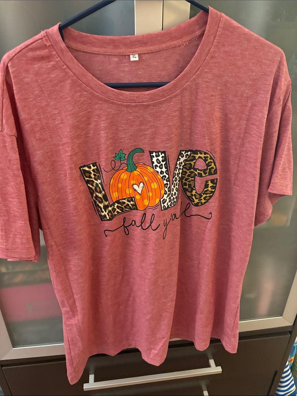 Women’s Pink 'LOVE' Pumpkin Graphic Tee